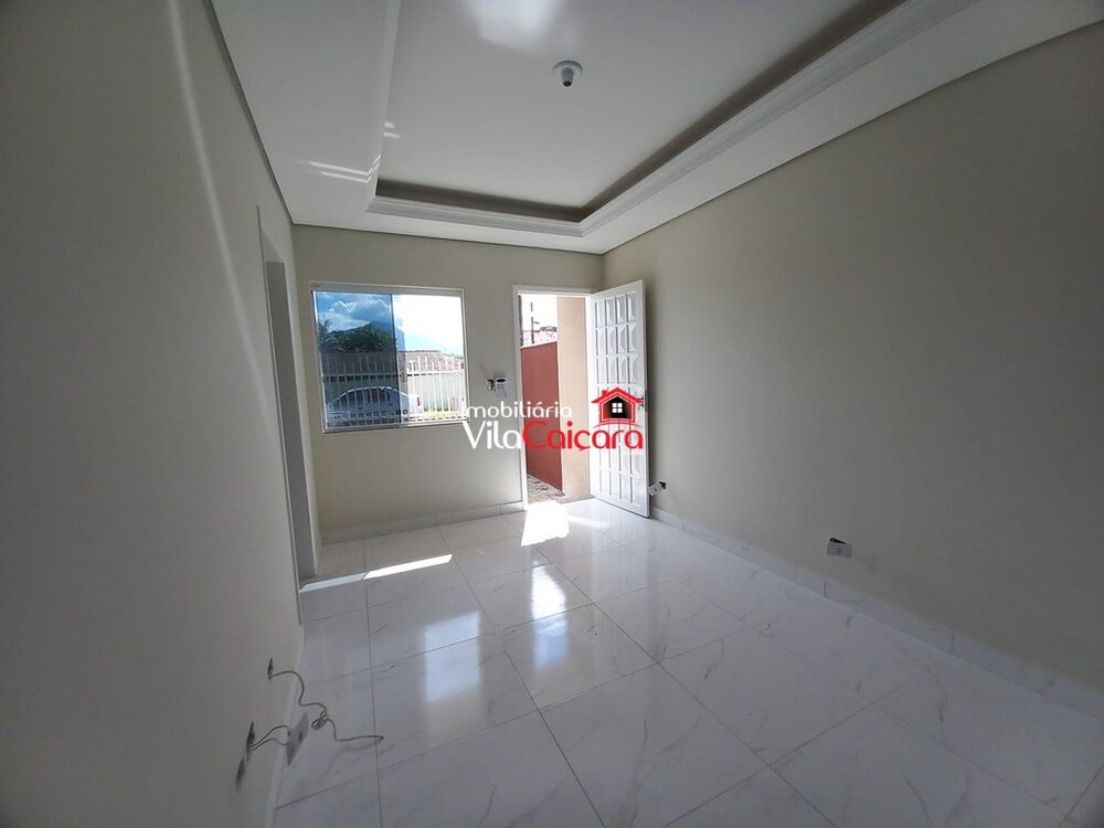 Casa à venda com 2 quartos, 50m² - Foto 4
