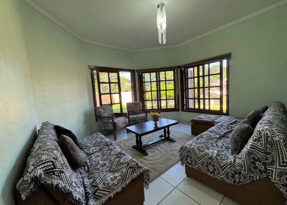Casa, 4 quartos, 274 m² - Foto 2