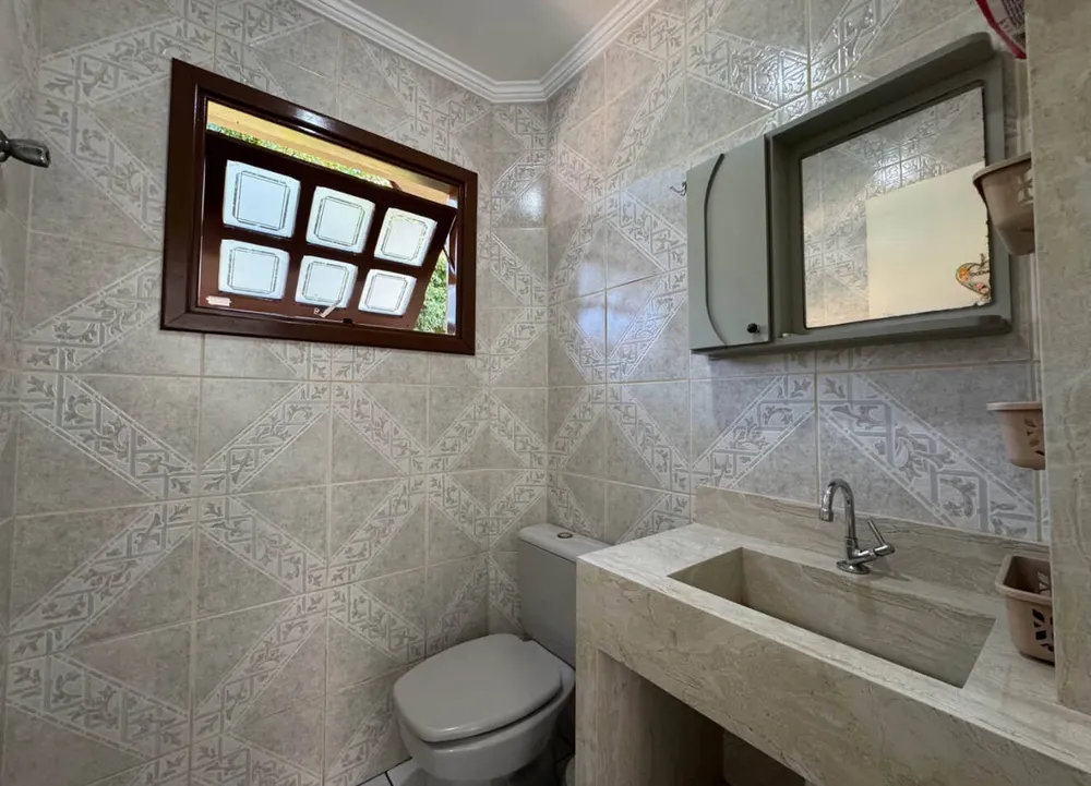 Casa, 4 quartos, 274 m² - Foto 1