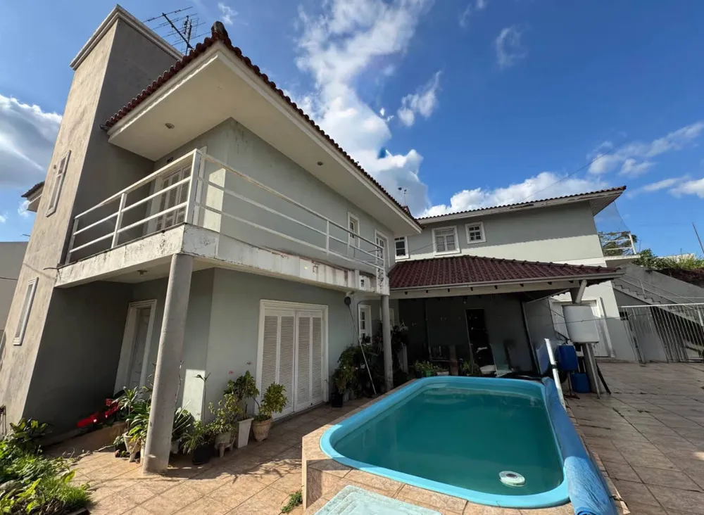 Casa, 5 quartos, 340 m² - Foto 1