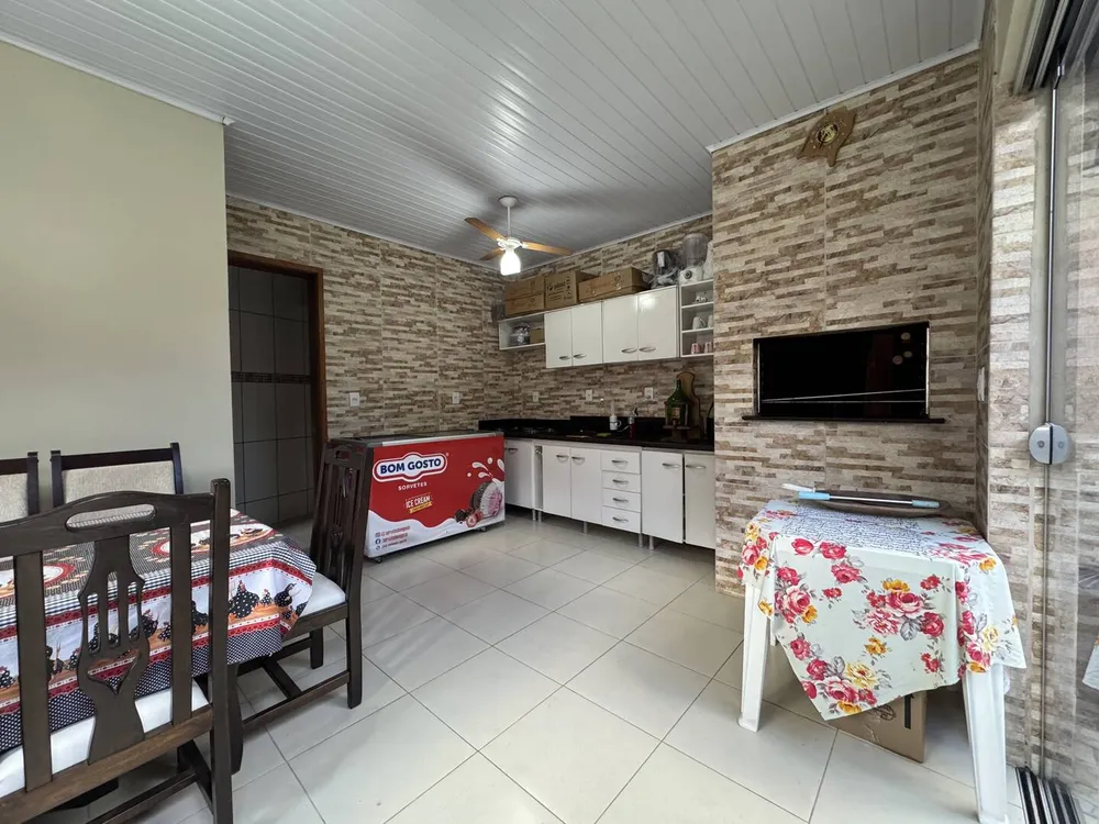 Casa, 3 quartos, 180 m² - Foto 4