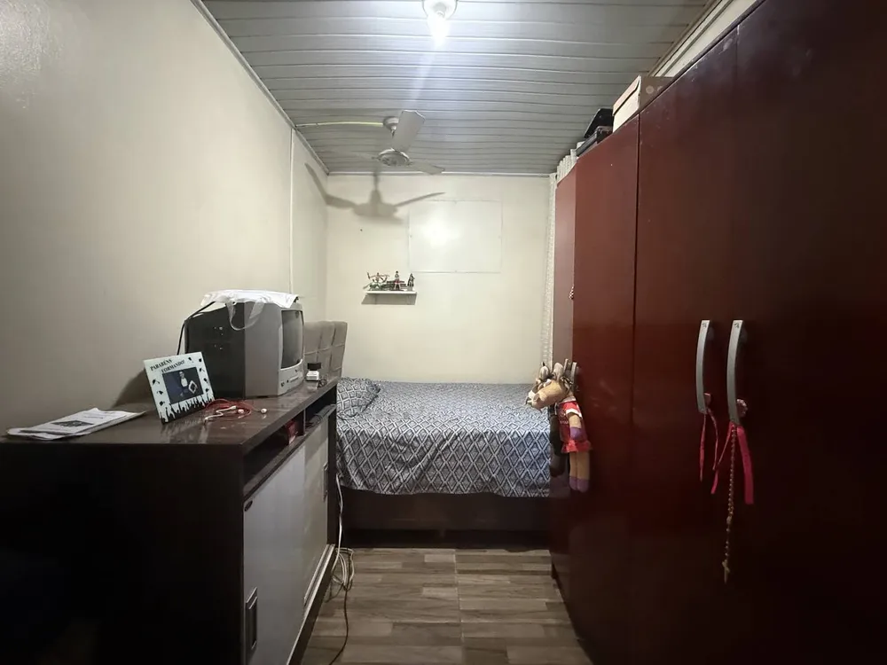 Casa, 5 quartos, 258 m² - Foto 2