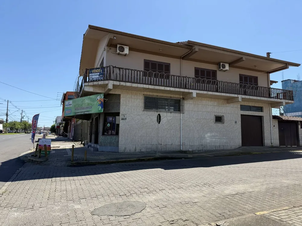 Casa, 3 quartos, 252 m² - Foto 3