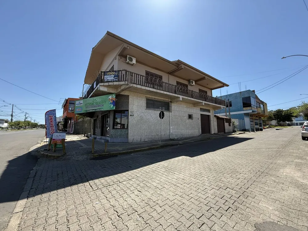 Casa, 3 quartos, 252 m² - Foto 20