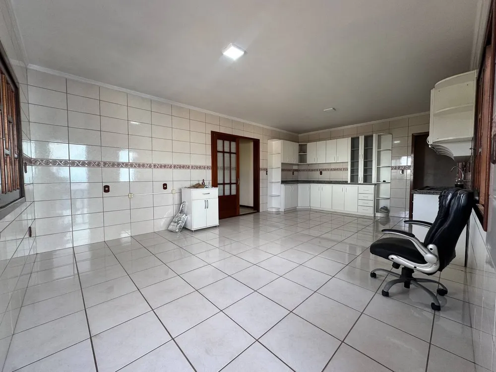 Casa, 3 quartos, 252 m² - Foto 16