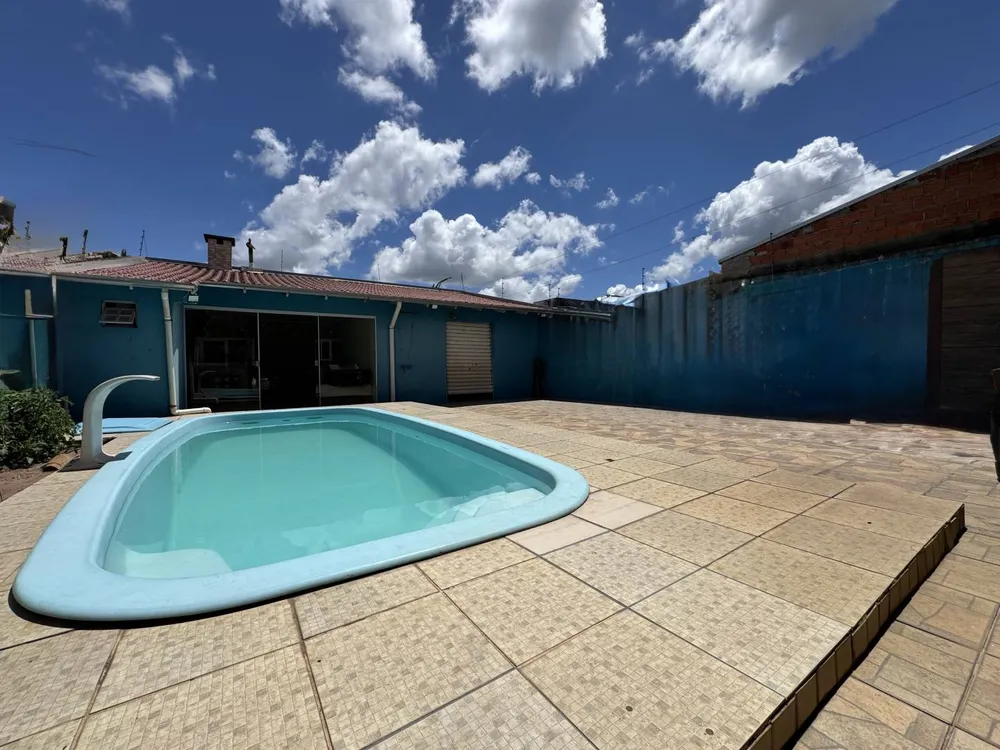 Casa, 4 quartos, 243 m² - Foto 3