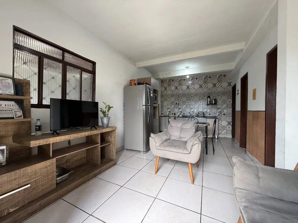 Casa, 3 quartos, 260 m² - Foto 2