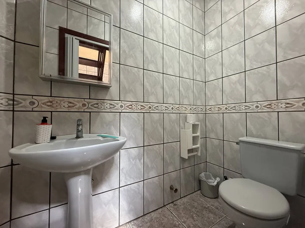 Casa, 5 quartos, 260 m² - Foto 5