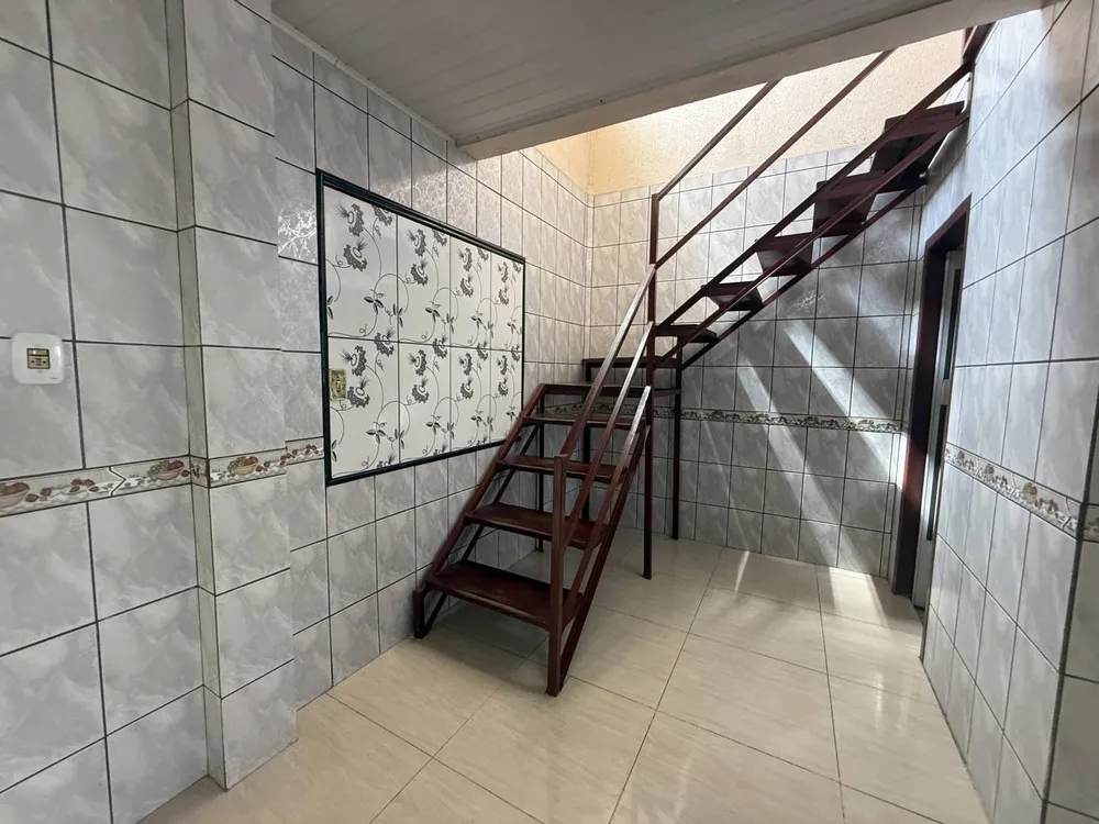 Casa, 5 quartos, 260 m² - Foto 11