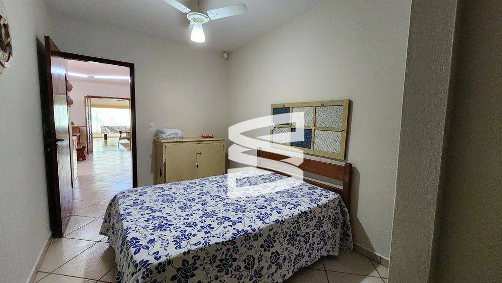 Chácara, 4 quartos, 5000 m² - Foto 8