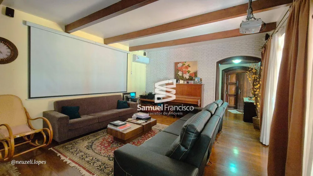 Casa, 3 quartos, 300 m² - Foto 1