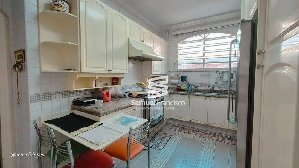 Casa, 3 quartos, 300 m² - Foto 6