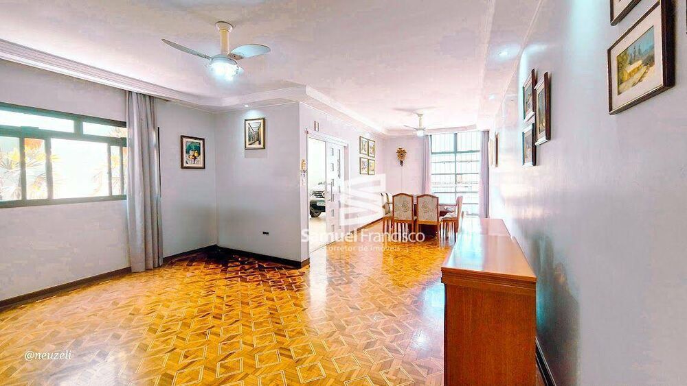 Casa à venda com 3 quartos, 180m² - Foto 2