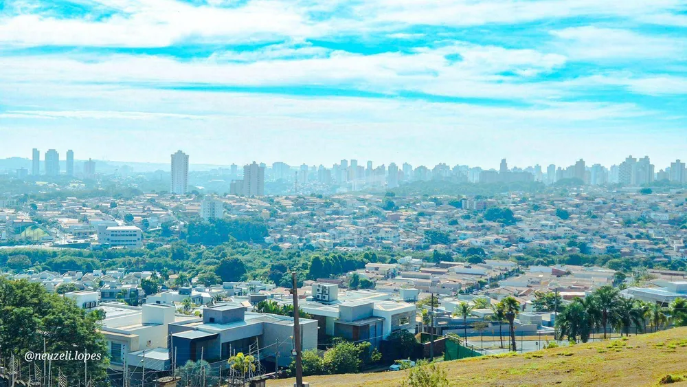Loteamento e Condomínio, 417 m² - Foto 4