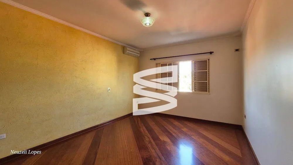 Casa, 3 quartos, 224 m² - Foto 10
