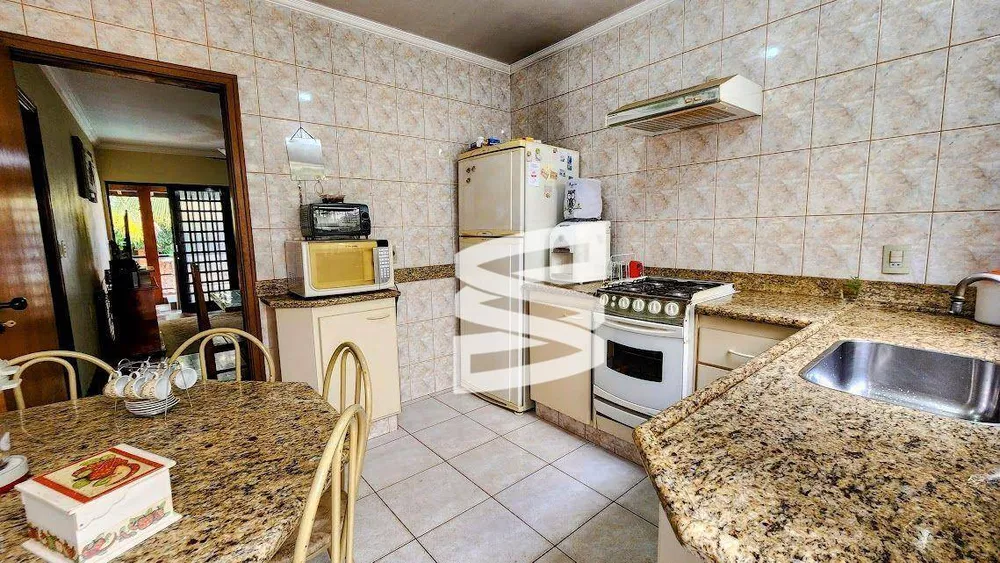 Casa, 3 quartos, 182 m² - Foto 4