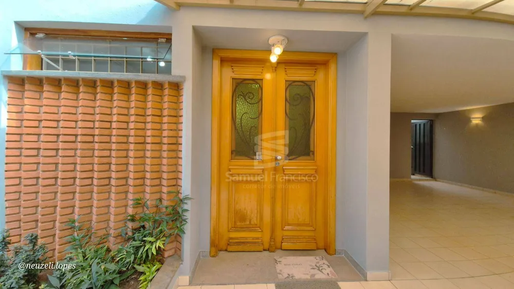 Casa, 3 quartos, 241 m² - Foto 3