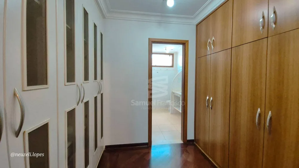 Casa, 3 quartos, 241 m² - Foto 6