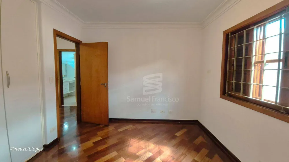 Casa, 3 quartos, 241 m² - Foto 8