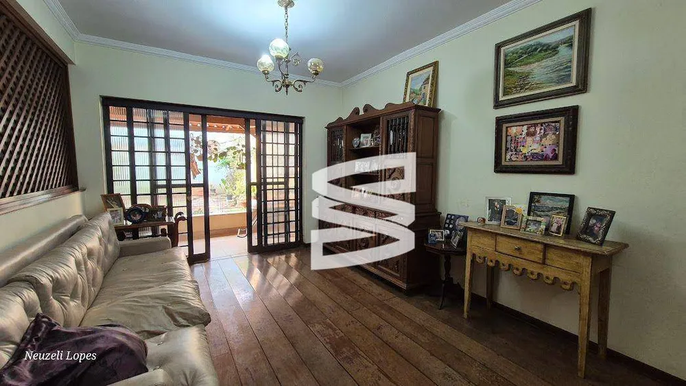 Casa, 3 quartos, 349 m² - Foto 8