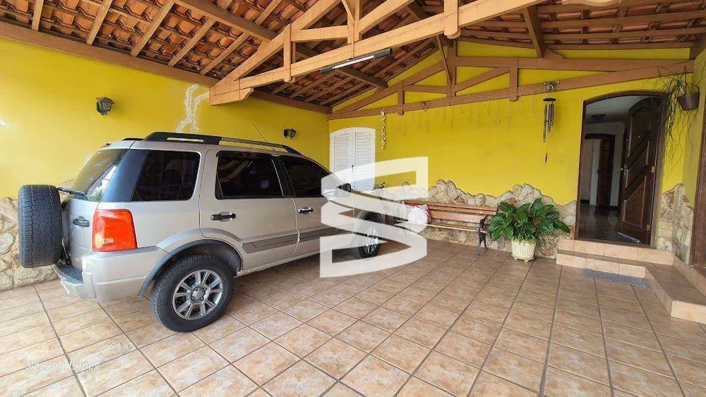 Casa, 3 quartos, 349 m² - Foto 3