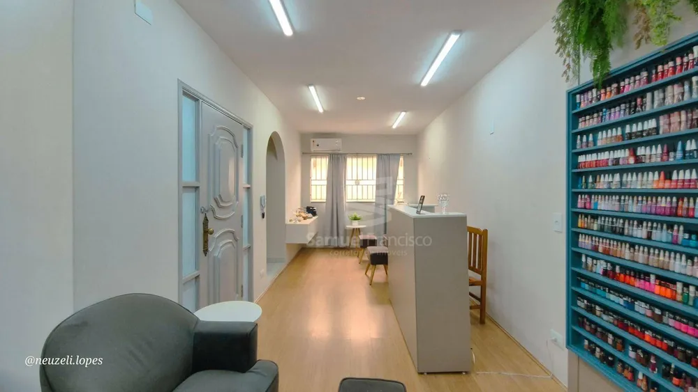 Casa, 3 quartos, 200 m² - Foto 1