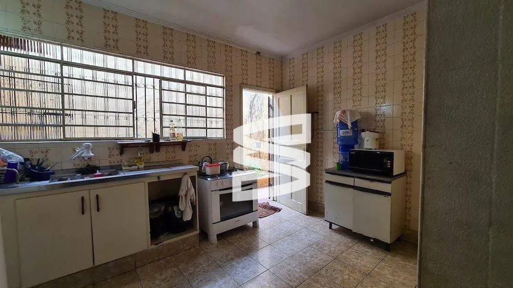 Casa, 3 quartos, 200 m² - Foto 4
