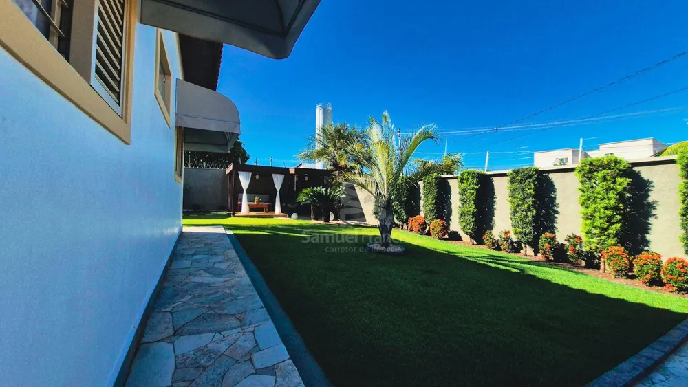 Casa, 3 quartos, 250 m² - Foto 10