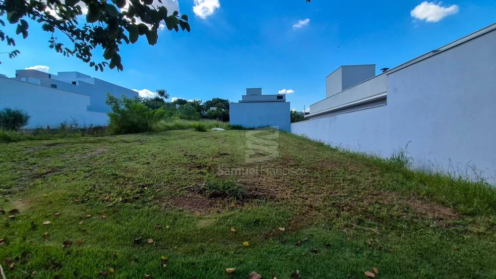 Loteamento e Condomínio, 200 m² - Foto 1