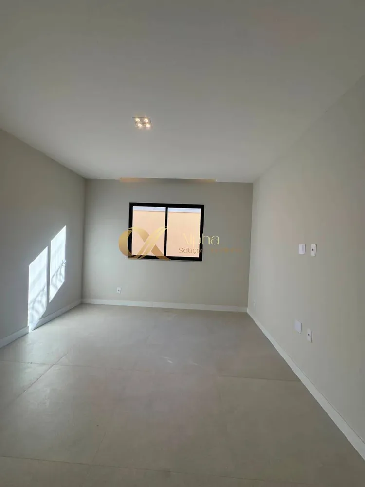 Casa, 3 quartos, 168 m² - Foto 4
