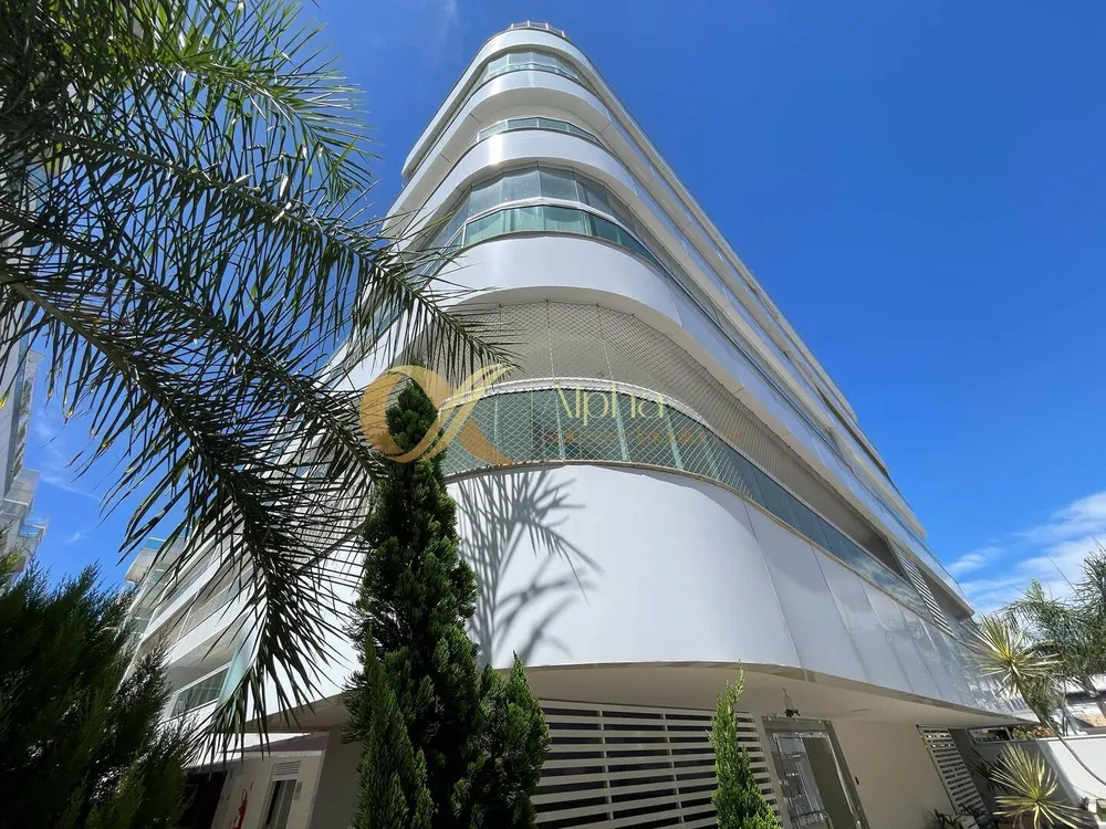 Cobertura, 3 quartos, 251 m² - Foto 1