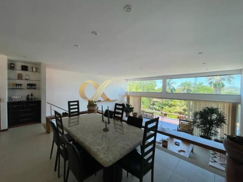 Casa, 6 quartos, 200 m² - Foto 11