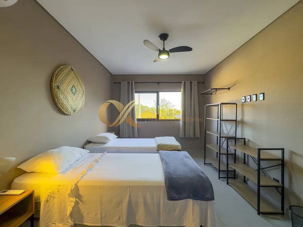 Casa, 6 quartos, 280 m² - Foto 10