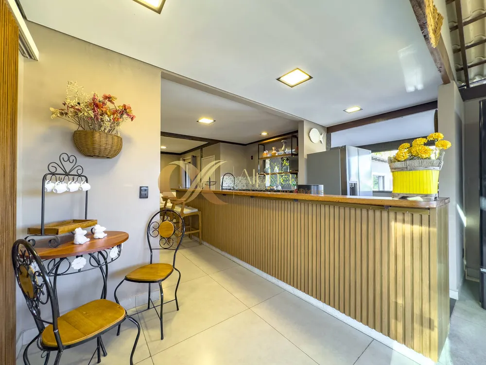 Casa, 6 quartos, 280 m² - Foto 28