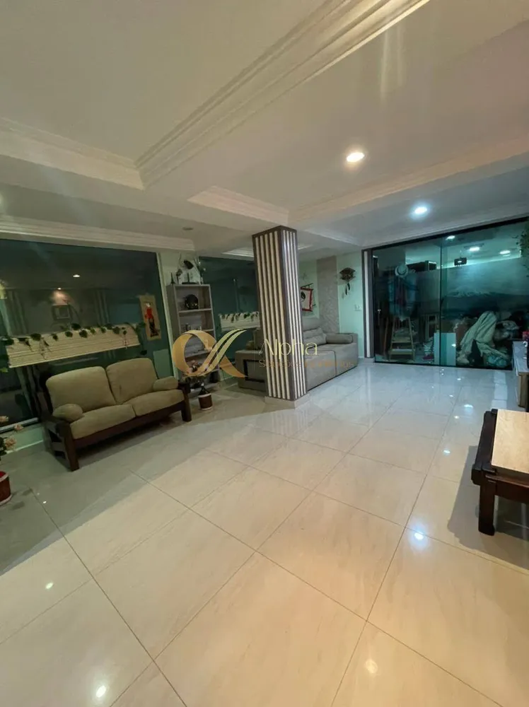 Casa, 6 quartos - Foto 1
