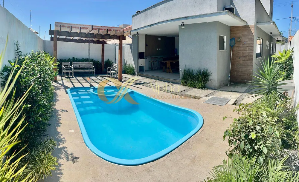 Casa, 3 quartos, 122 m² - Foto 1
