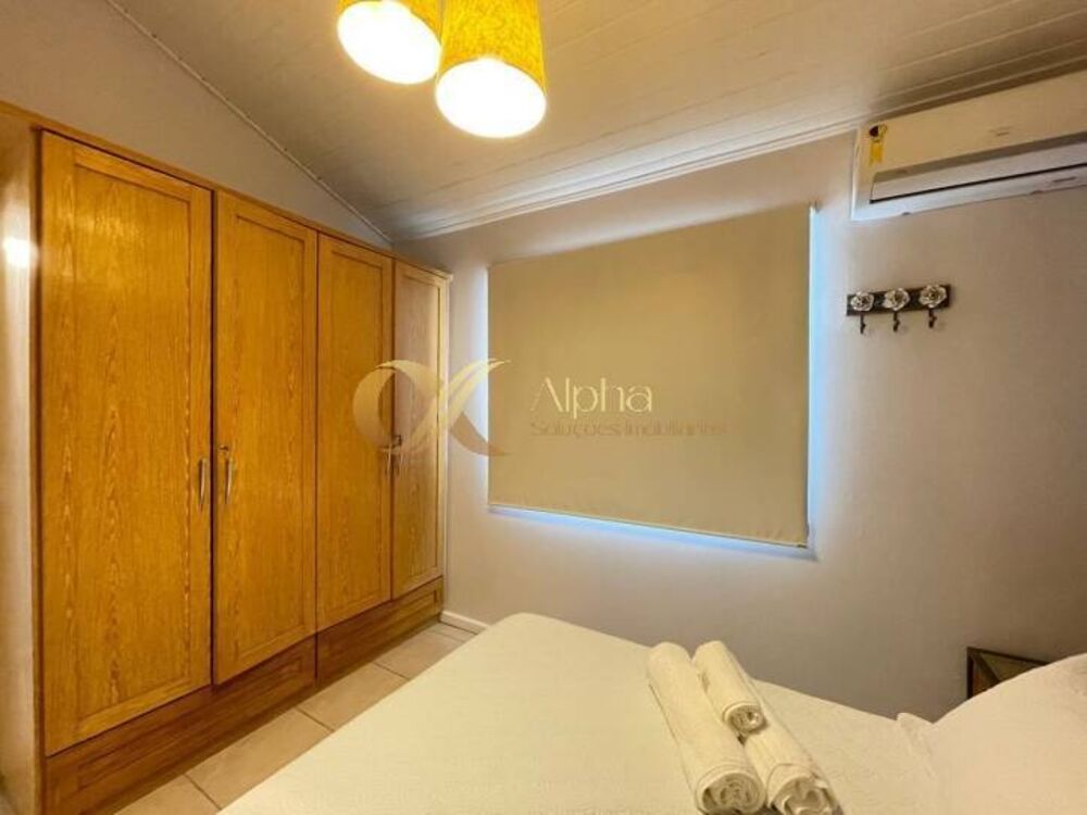 Casa de Condomínio à venda com 2 quartos, 130m² - Foto 2
