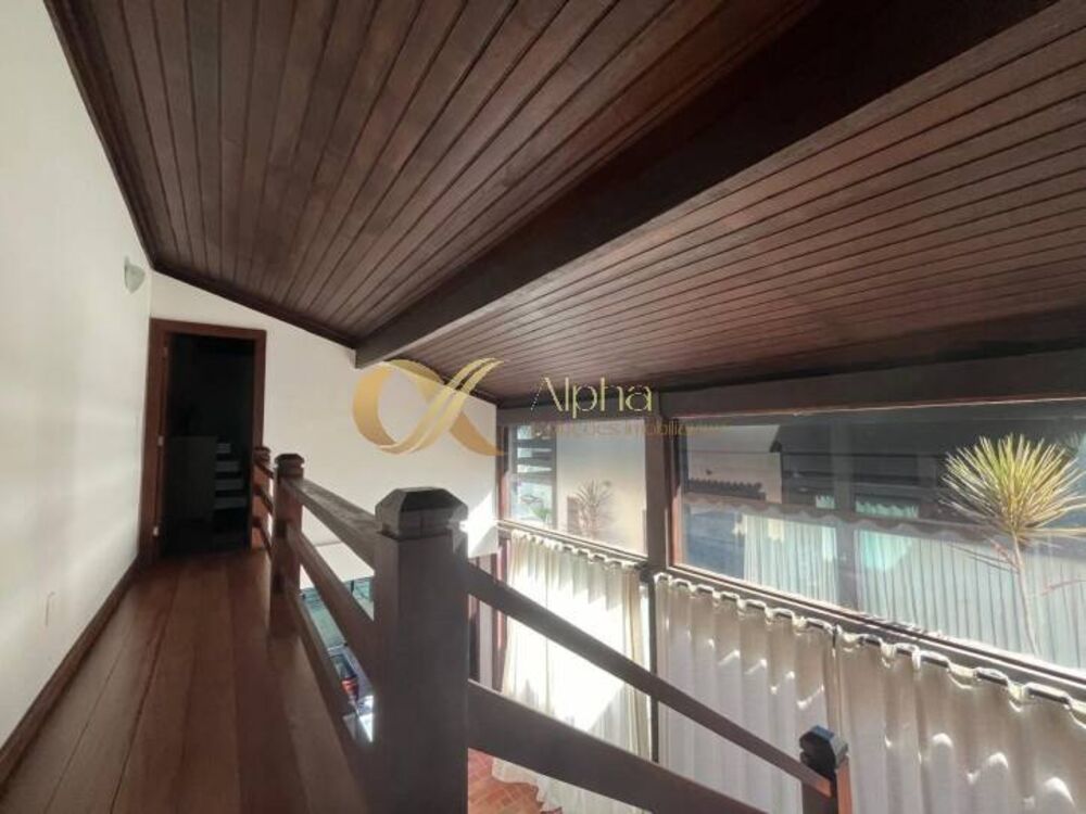 Casa à venda com 3 quartos, 160m² - Foto 8
