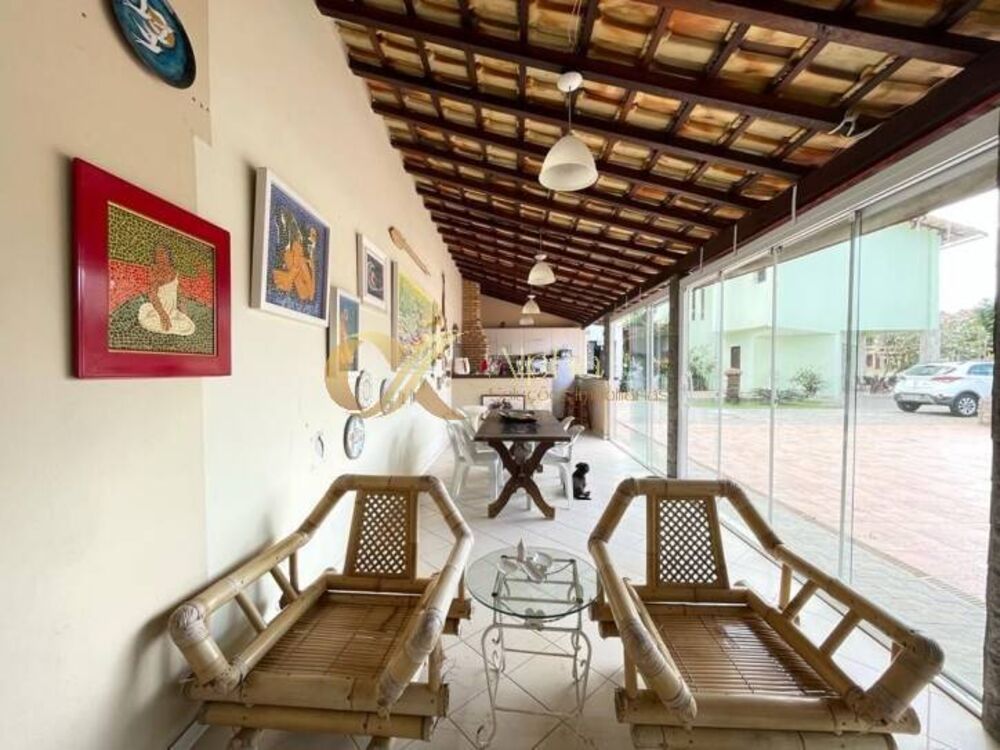 Casa à venda com 2 quartos, 110m² - Foto 2