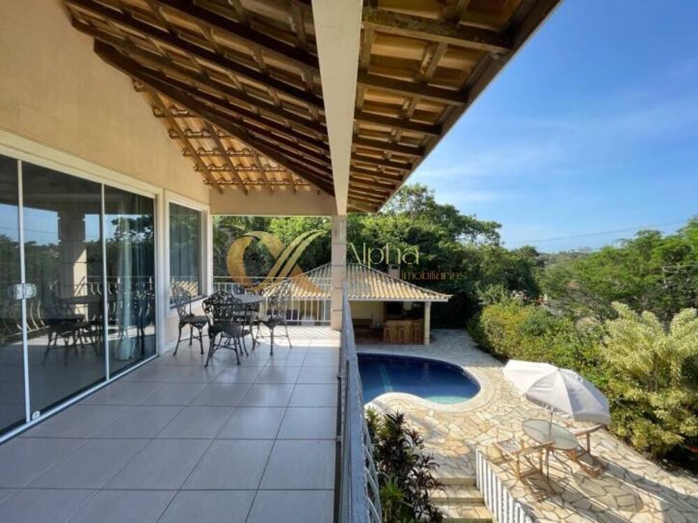 Casa à venda com 7 quartos, 260m² - Foto 4