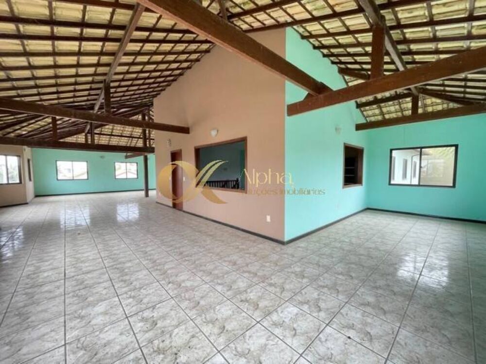 Casa à venda com 4 quartos, 170m² - Foto 3
