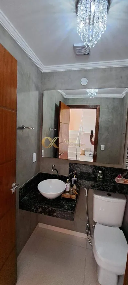 Casa, 3 quartos, 215 m² - Foto 13