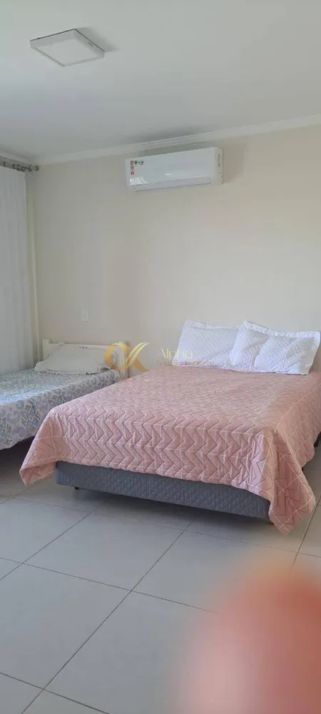 Casa, 3 quartos, 215 m² - Foto 19