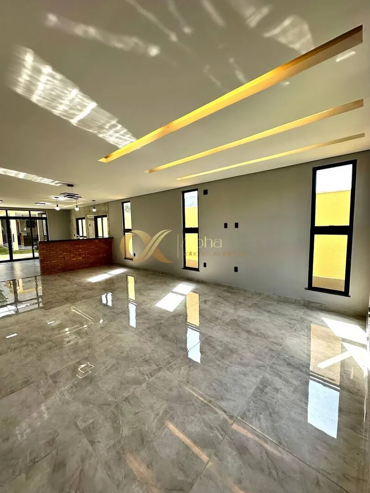 Casa, 3 quartos, 156 m² - Foto 1