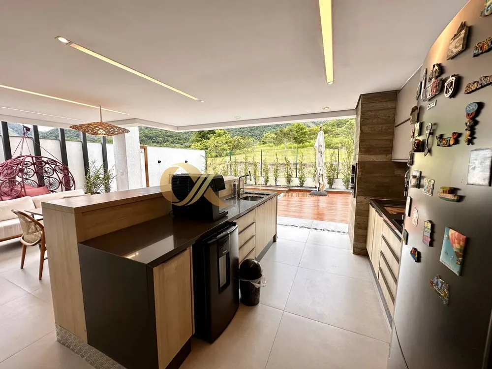 Casa, 4 quartos, 310 m² - Foto 19