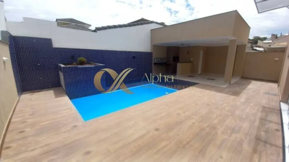 Casa, 4 quartos, 225 m² - Foto 2