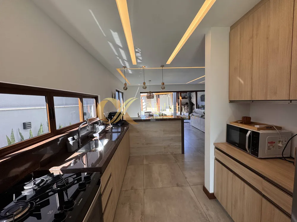 Casa, 4 quartos, 335 m² - Foto 21