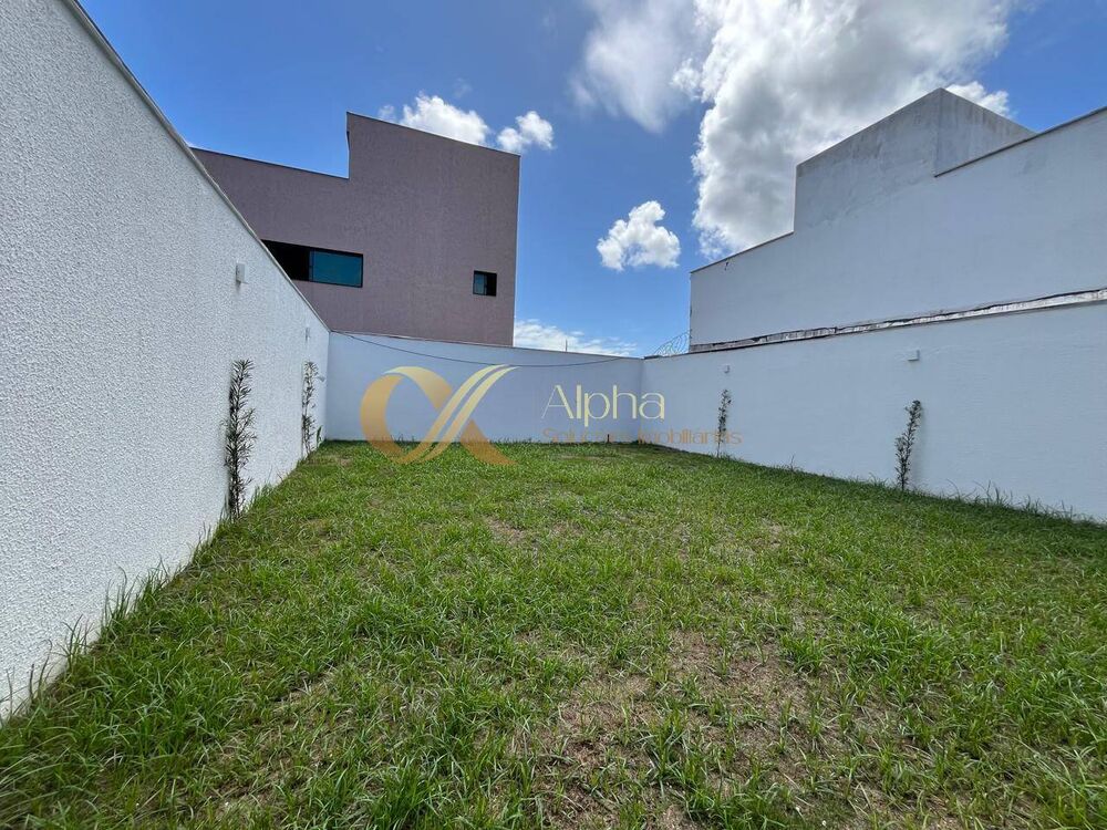 Casa à venda com 2 quartos, 64m² - Foto 3