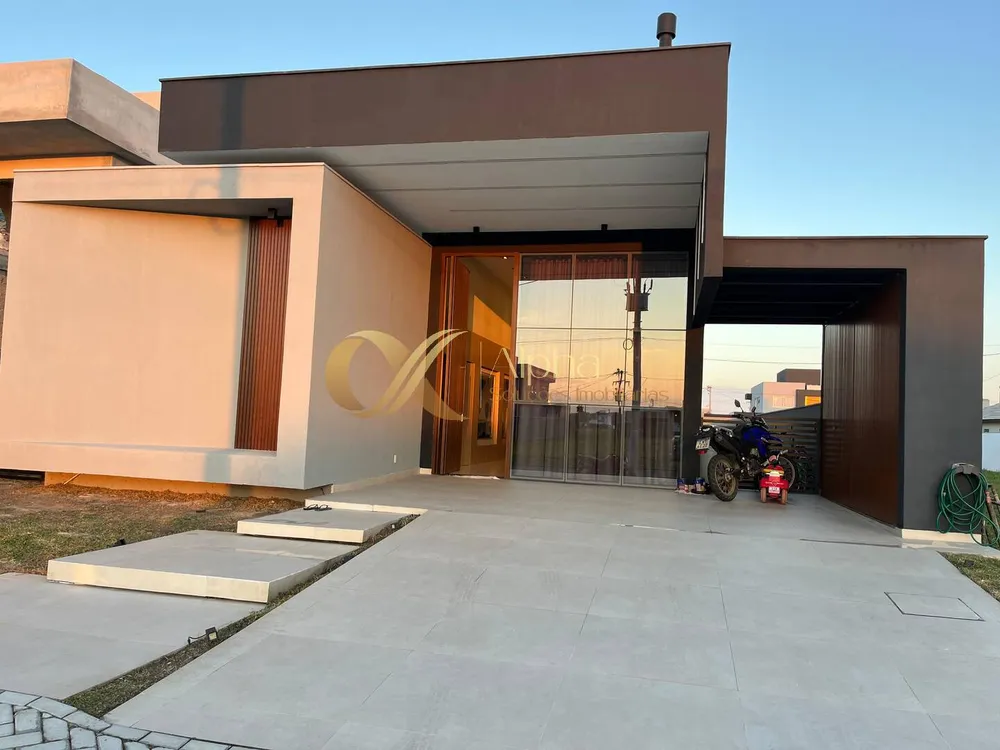 Casa, 4 quartos, 184 m² - Foto 1