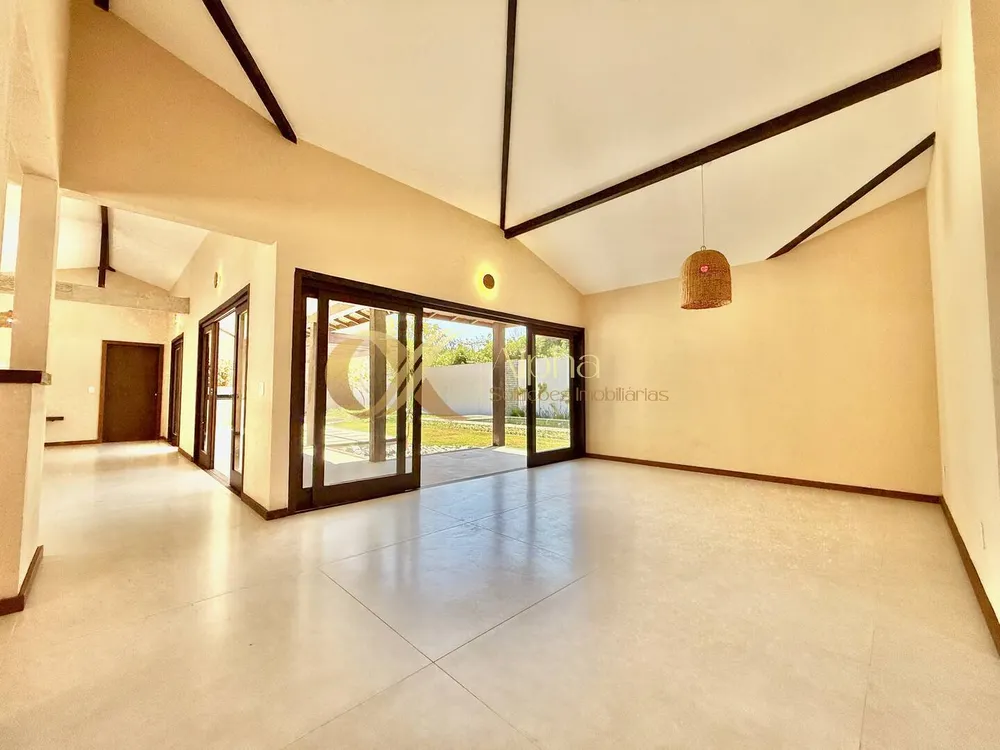 Casa, 4 quartos, 242 m² - Foto 2